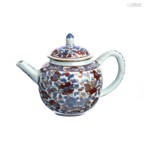 Imari Teapot in Chinese Porcelain, Kangxi