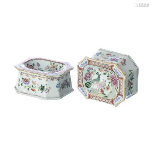 Pair of Chinese Porcelain salt cellars Peacock Service,