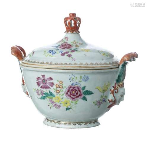 Famille Rose Tureen in Chinese Porcelain, Qianlong