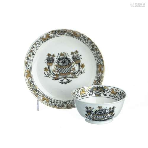 'Grisaille' Cup and saucer in chinese porcelain,