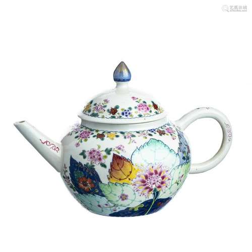 Large Chinese Porcelain  'tobacco leaf' Teapot