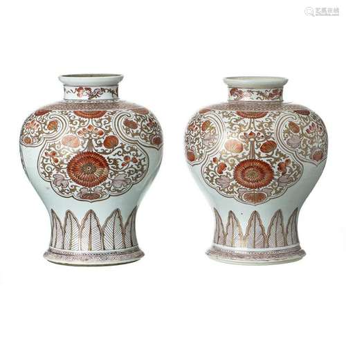 Pair of Chinese Porcelain Lotus Pots, Guangxu