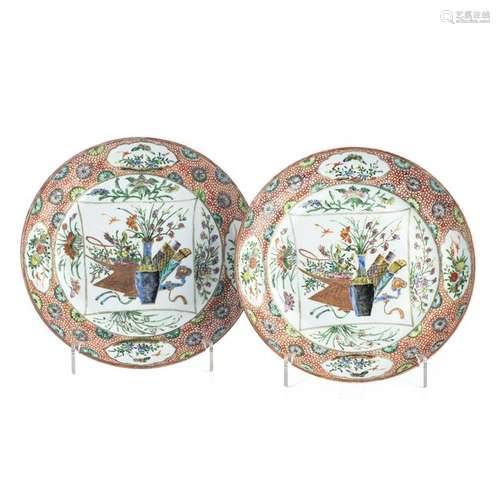 Pair of plates 'Flower Pots' in chinese porcelain,