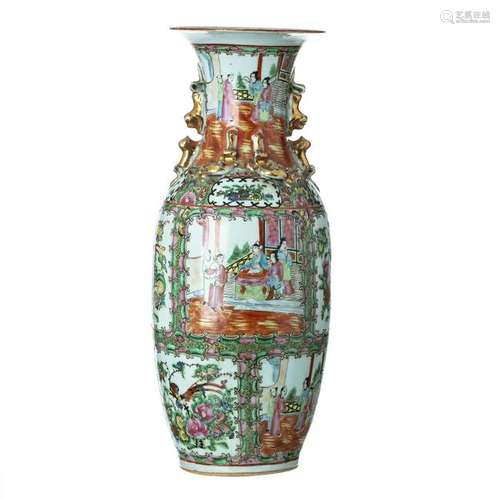 Mandarim vase in chinese porcelain