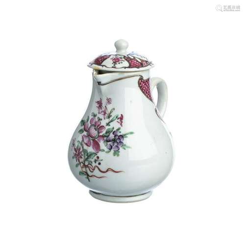 Milkjug in Chinese porcelain, Qianlong