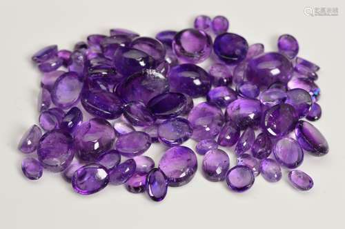 A SELECTION OF AMETHYST CABOCHONS, ranging between approximately 0.25ct - 3.52ct, total combined