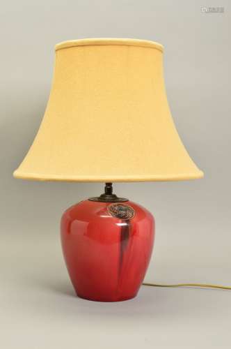 A WILLIAM MOORCROFT FLAMMINIAN WARE VASE CONVERTED TO A TABLE LAMP, of baluster form, three