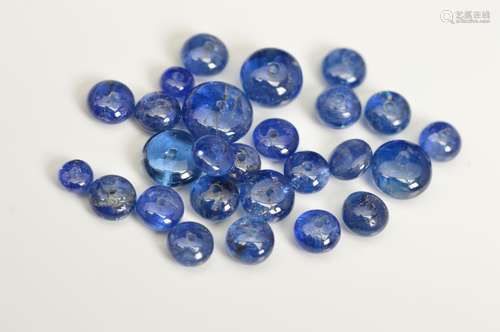 A SELECTION OF FLAT ROUND SAPPHIRE BEADS, measuring approximately 3.1mm to 6.3mm, total combined