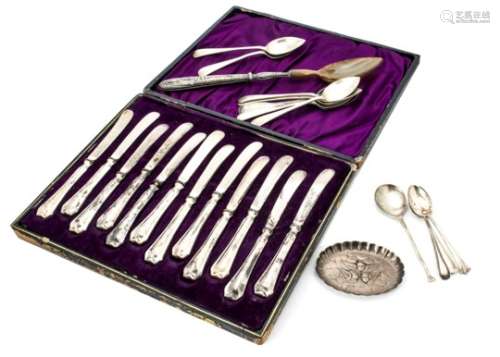 A collection of Victorian and later silver and plated items, including a set of six teaspoons, a