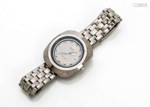 A c1970s Omega Automatic Seamaster stainless steel gentleman's wristwatch, 45mm tonneau case, grey