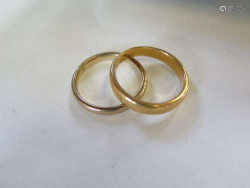 A 9ct gld band ring, size P, approx 2.8 grams, and a 22ct ring, size P/Q, approx 2.8 grams