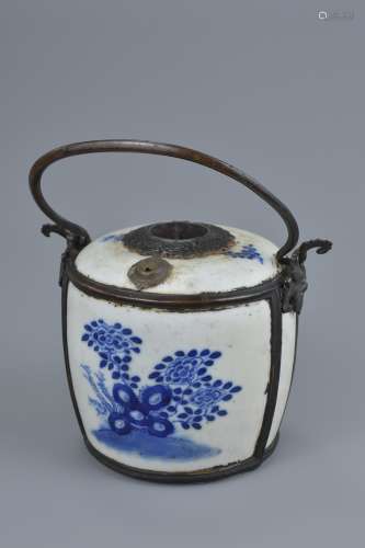 A Chinese blue and white porcelain jar