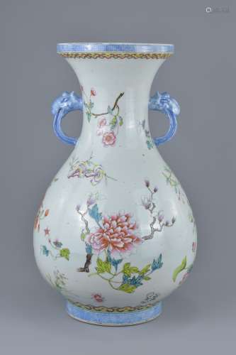 A large Chinese 19th century porcelain vase