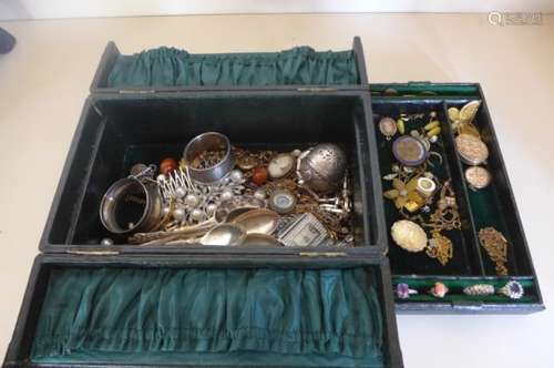 An antique jewellery box and contents, including 9ct gold ring, silver napkin rings and spoons, gold