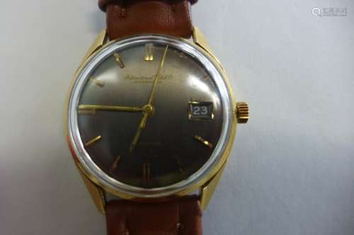 A very good gents IWC automatic wristwatch with 18ct gold case, brushed/satin finish, coffee dial