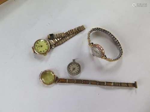 Three 9ct ladies watches, on plated straps, back missing to one, total approx 49 grams