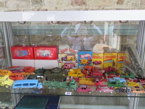 A large collection of vintage Dinky, Matchbox, Lesney cars, lorries etc - 45 vehicles and plastic