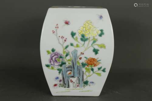 A Chinese Famille-Rose Porcelain Stool