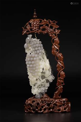 A Chinese Carved Jade Decoration