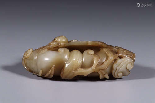 HETIAN JADE 'LINZHI' BRUSH WASHER