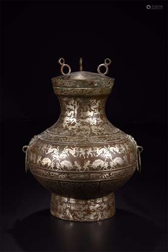 A Chinese Bronze Vase with Silver Inlaid