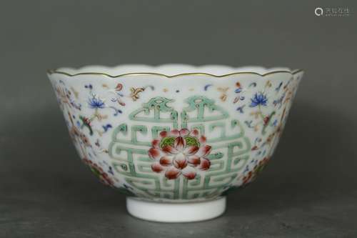 A Chinese Famille-Rose Porcelain Bowl