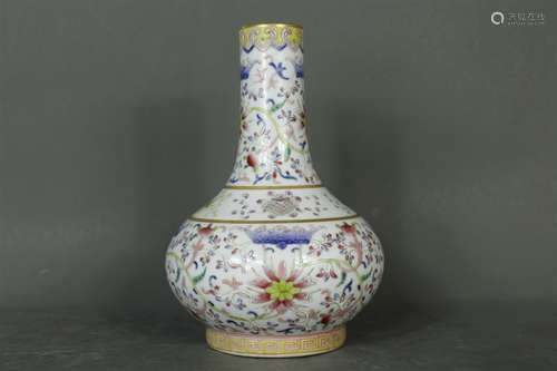 A Chinese Famille-Rose Porcelain Vase