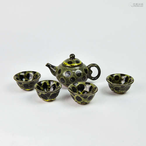 A Set of Chinese Jian-Type Glazed Tea Set