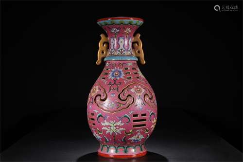 A Chinese Famille-Rose Porcelain Vase