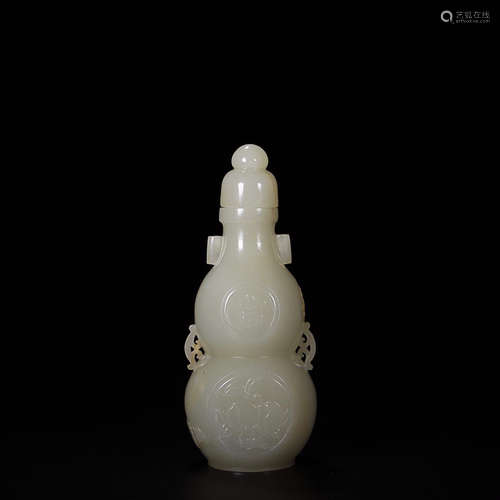 HETIAN JADE VASE