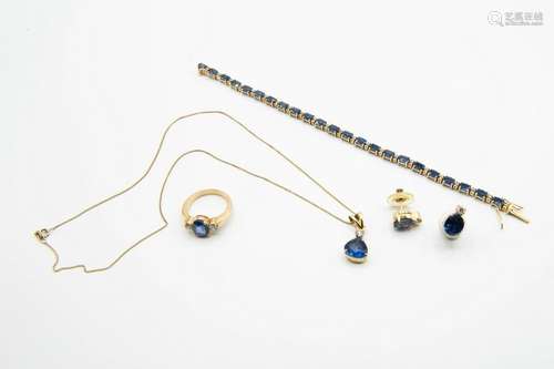 A SUITE OF SAPPHIRE AND DIAMOND SET JEWELLERY,