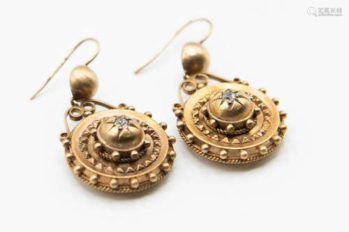 A PAIR OF MID 19TH CENTURY EARRINGS, the circular