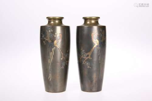 A PAIR OF JAPANESE BRONZE VASES, c.1900, of shouldered