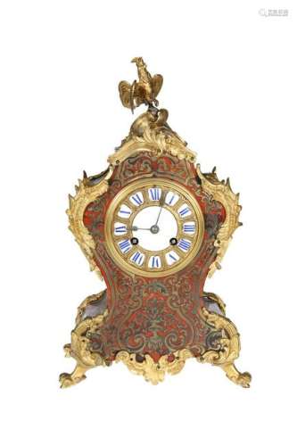 A 19TH CENTURY GILT-METAL MOUNTED BOULLE MANTEL CLOCK,