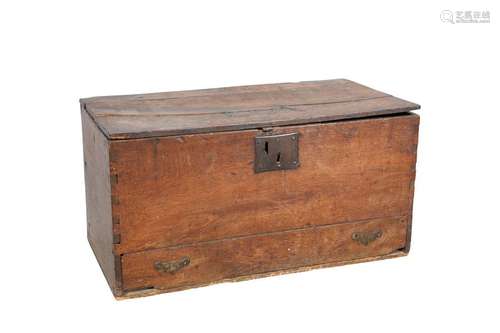 AN 18TH CENTURY OAK BOX, of simple boarded construction