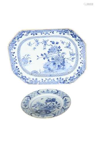 A CHINESE EXPORT BLUE AND WHITE MEAT DISH, 18TH