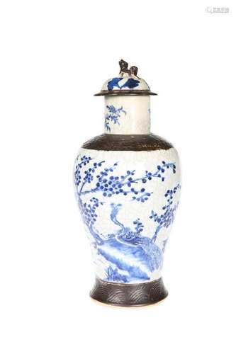 A CHINESE CRACKLE GLAZED BLUE AND WHITE VASE AND COVER,