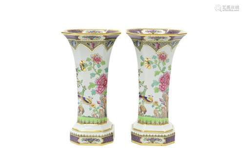 A PAIR OF COPELAND SPODE VASES, LATE 19TH CENTURY, of