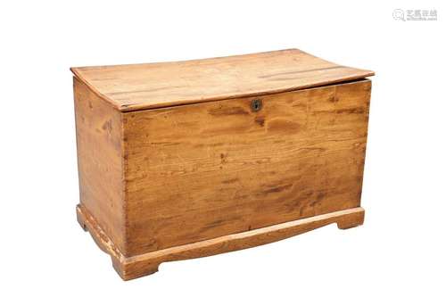 AN EARLY 19TH CENTURY ELM TRUNK, with exposed dovetail