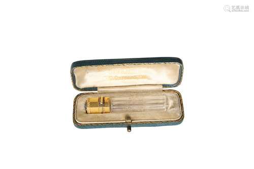 A SMALL FRENCH DIAMOND-SET GOLD AND CUT-GLASS SCENT