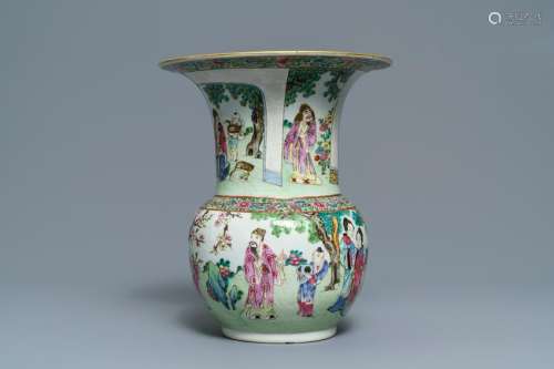 A large Chinese famille rose 'zhadou' spittoon, 19th C.