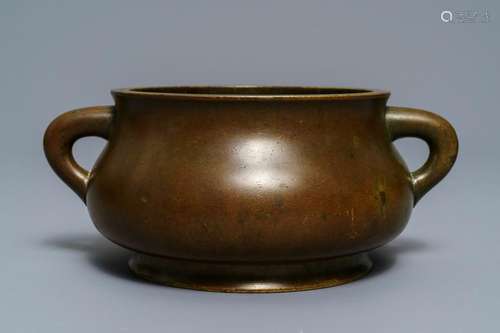 A large Chinese bronze censer, Xuande mark, 18th C.