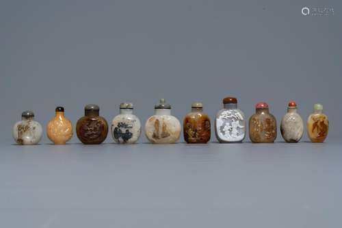 Ten Chinese carved agate snuff bottles, 19/20th C.