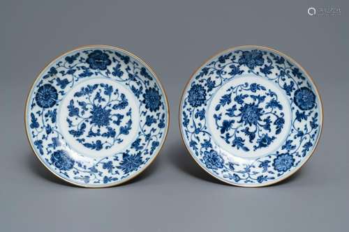 A pair of Chinese blue and white 'flower scroll'