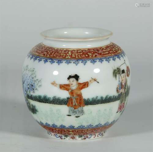 19/20THC FAMILLE ROSE JAR VASE. BOYS PLAYING