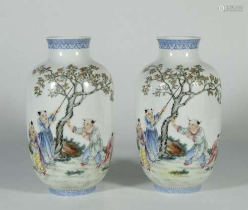 19/20THC PAIR FAMILLE ROSE LANTERN VASES