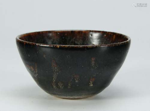 ANTIQUE BROWN/BLACK GLAZED TEA BOWL