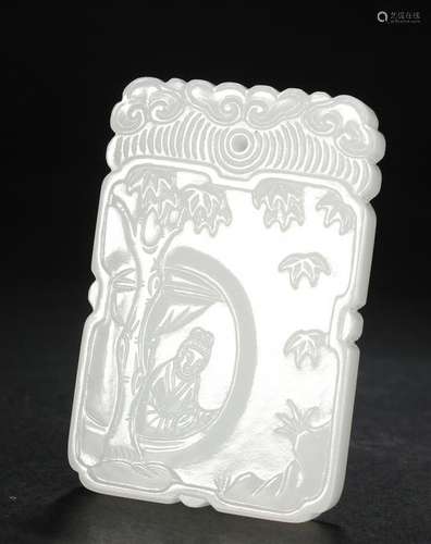 A WELL-CARVED WHITE JADE PENDANT