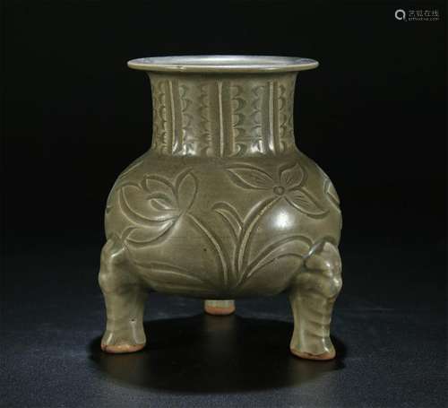 ANTIQUE YAOZHOU KILN TRIPOD CENSER