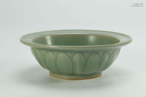 A CELADON GLAZED BOWL